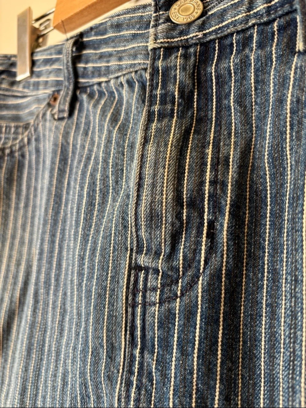 Vintage Y2K GAP Striped Denim Pencil Skirt Blue Slit Mid Rise Size M ( Size 6) - Picture 7 of 11